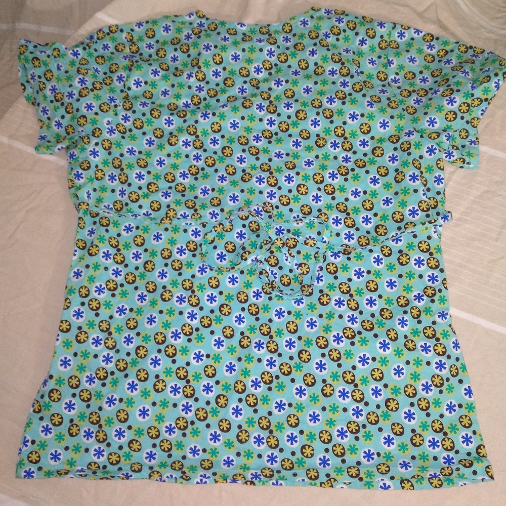 TAFFORD Nursing Nurse's Scrubs Scrub Top M - Picture 4 of 4